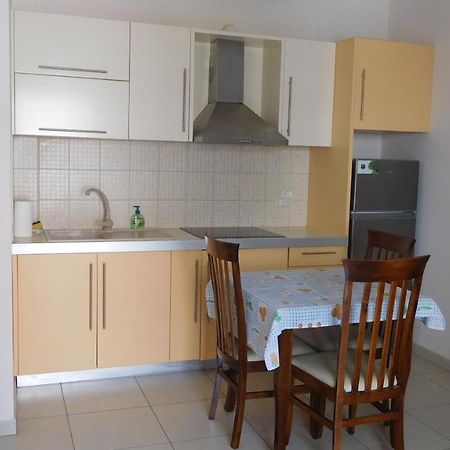 Apartment Urania_1 Sarandë Esterno foto